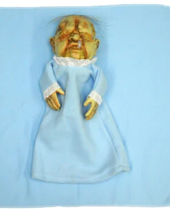 Zombie Baby Handpuppe -Karneval Universe baby stinky handpuppe horror baby halloween zombie puppe stinky doll 10001 3